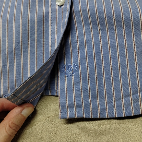 IZOD button up collared dress shirt size large - Picture 8 of 10